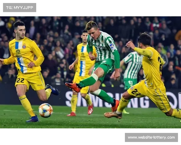 奥维耶多垫底挣扎，贝蒂斯客场取胜稳固欧战席位竞争态势